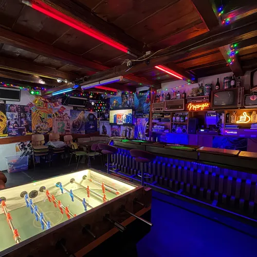 Ruin pub